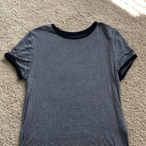 A&F t-shirt. SUPER SOFT!